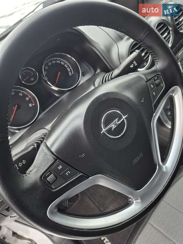 Внедорожник / Кроссовер Opel Antara 2011 в Харькове