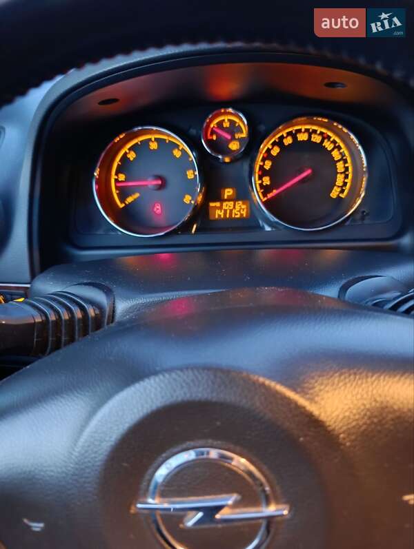 Внедорожник / Кроссовер Opel Antara 2013 в Рожнятове