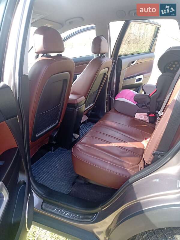 Внедорожник / Кроссовер Opel Antara 2013 в Рожнятове