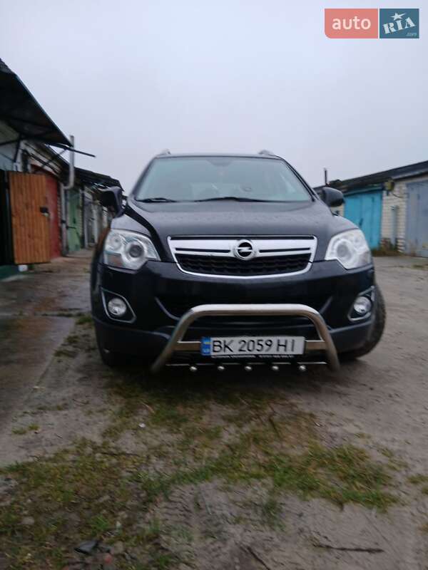 Внедорожник / Кроссовер Opel Antara 2011 в Вараше