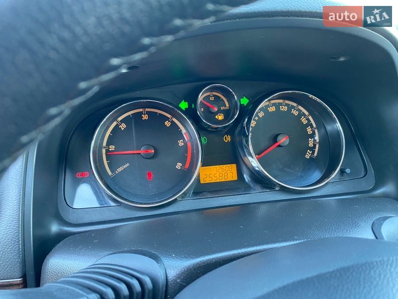 Позашляховик / Кросовер Opel Antara 2007 в Коломиї