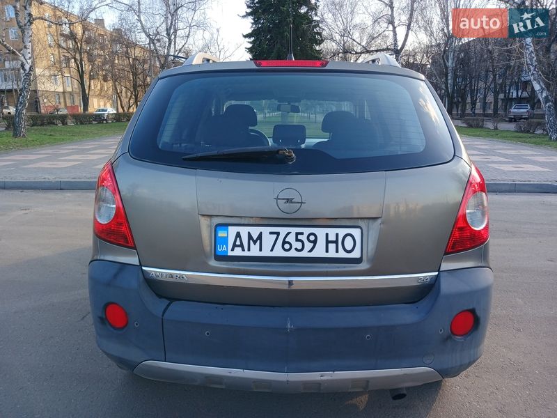 Позашляховик / Кросовер Opel Antara 2006 в Павлограді