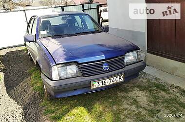 Седан Opel Ascona 1988 в 
