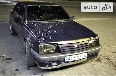 Седан Opel Ascona 1988 в Ивано-Франковске