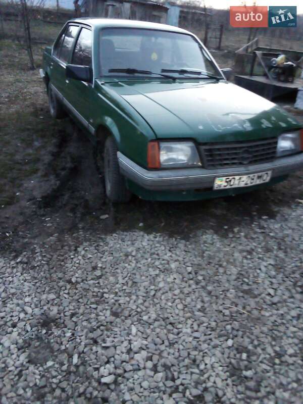 Седан Opel Ascona 1986 в Черновцах фото 11 Седан Opel Ascona 1986 в Черновцах