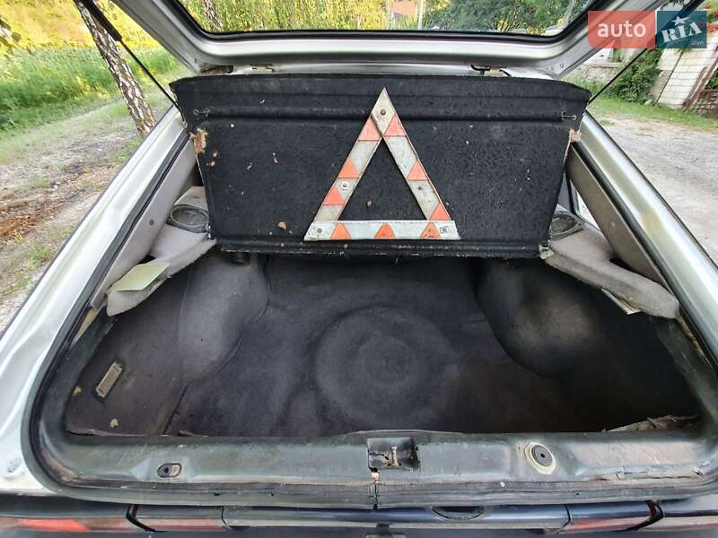 Хэтчбек Opel Ascona 1987 в Кременце