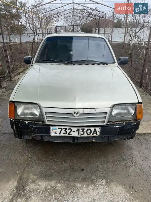 Opel Ascona 1987