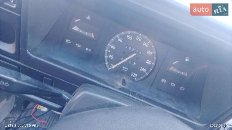 Седан Opel Ascona 1988 в Калиновке