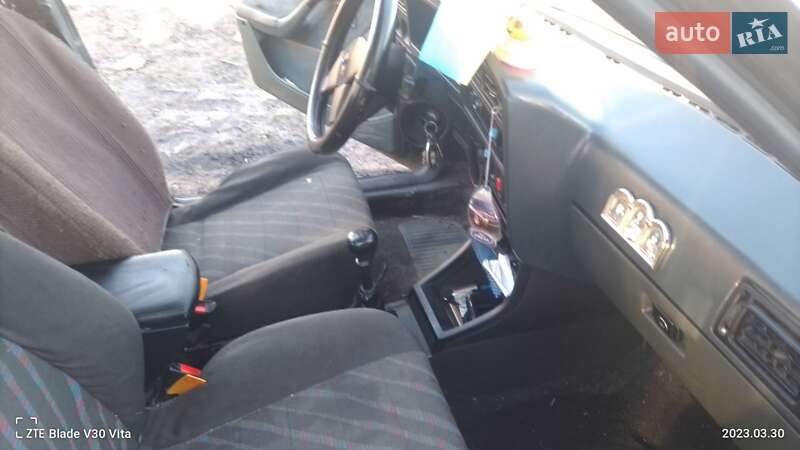 Opel Ascona 1988 Opel Ascona 1988