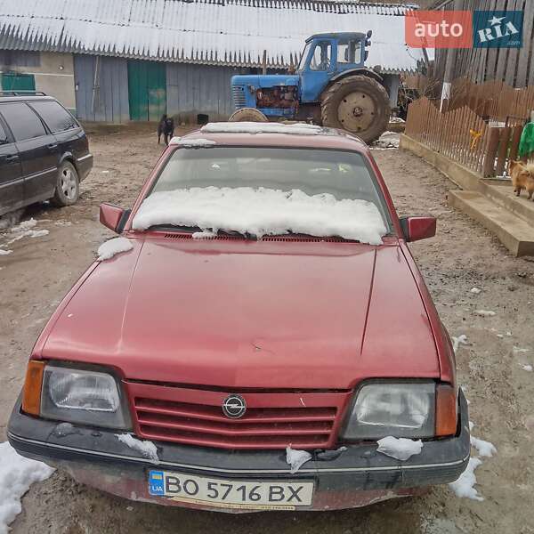 Седан Opel Ascona 1988 в Тернополі фото Седан Opel Ascona 1988 в Тернополі