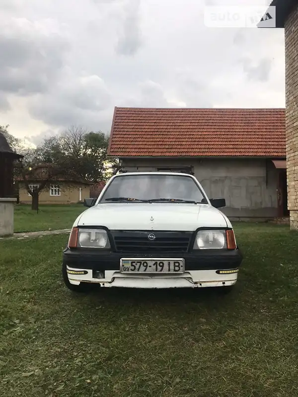 Opel Ascona 1987
