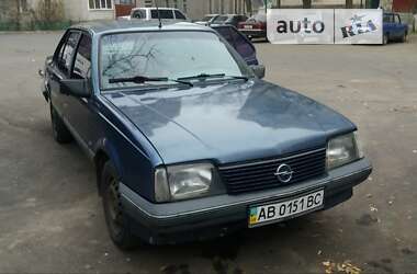 Седан Opel Ascona 1988 в Виннице