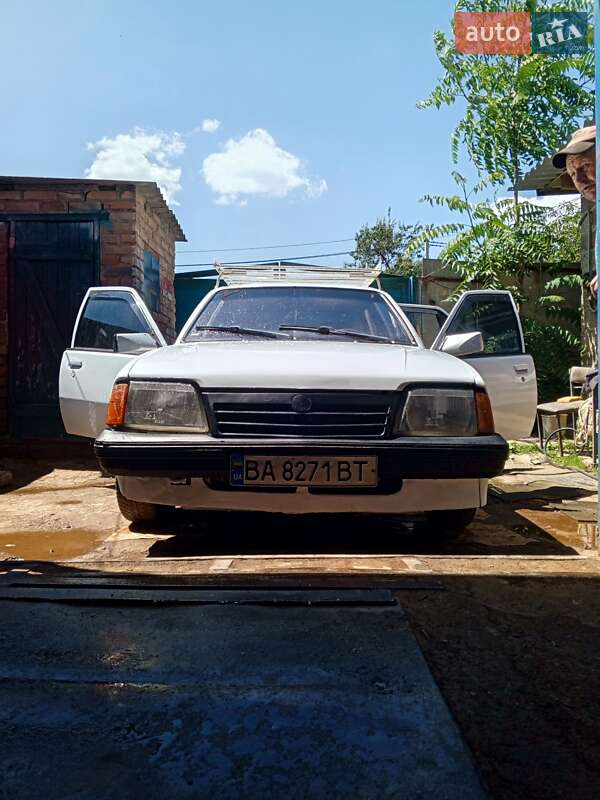 Седан Opel Ascona 1987 в Кропивницком фото 6 Седан Opel Ascona 1987 в Кропивницком