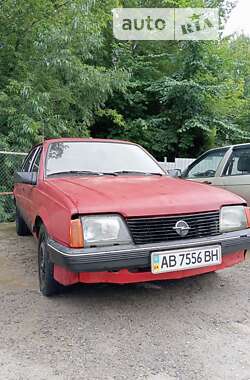Седан Opel Ascona 1983 в Виннице