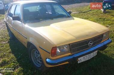 Седан Opel Ascona 1979 в Коломиї