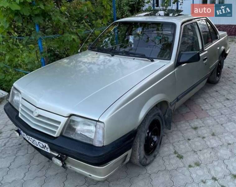 Opel Ascona 1987