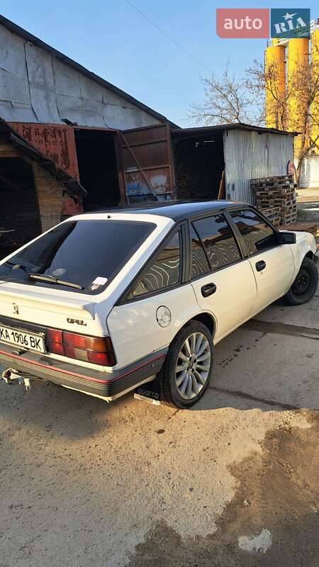 Хетчбек Opel Ascona 1987 в Києві