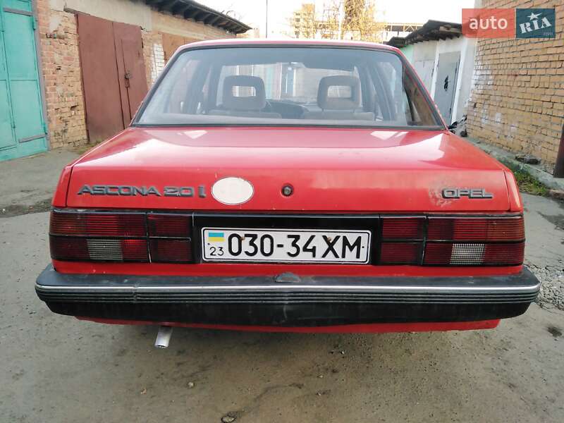 Седан Opel Ascona 1986 в Хмельницком