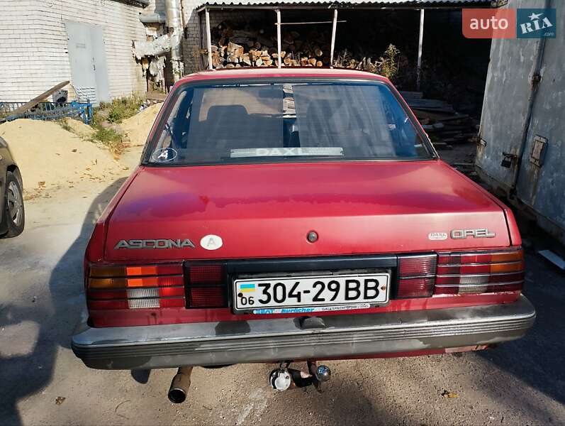 Седан Opel Ascona 1985 в Житомирі