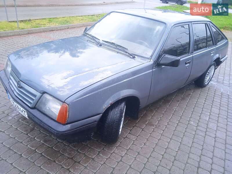 Opel Ascona 1987