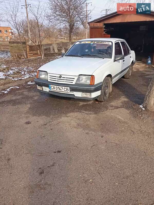 Opel Ascona 1987