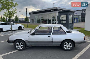 Купе Opel Ascona 1982 в 