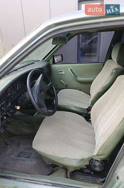 Седан Opel Ascona 1981 в 