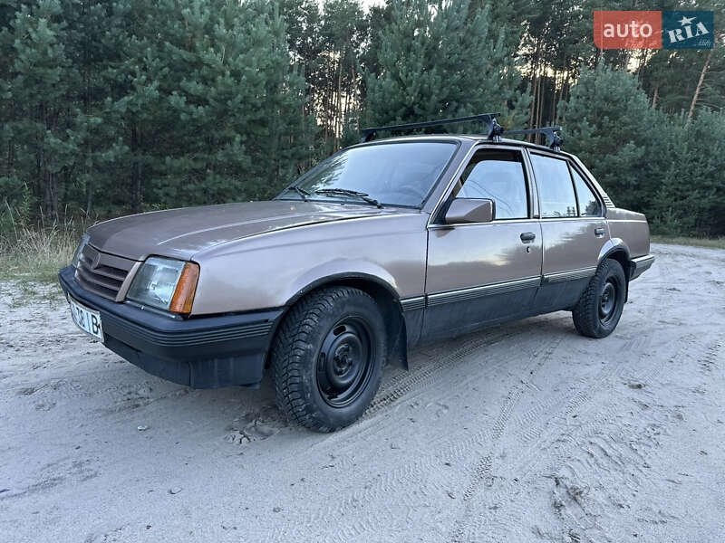 Opel Ascona 1986