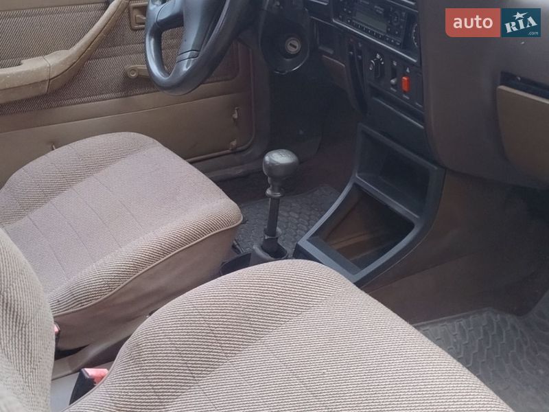 Седан Opel Ascona 1986 в Добротворі