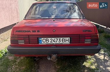 Седан Opel Ascona 1982 в Чернигове