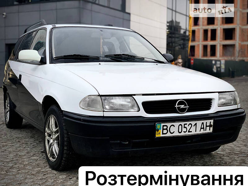 Универсал Opel Astra F 1995 в Львове