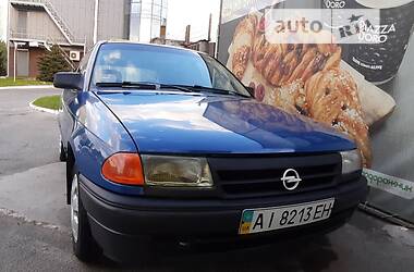 Хетчбек Opel Astra F 1992 в Яготині