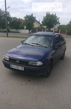 Хэтчбек Opel Astra G 1994 в Ужгороде