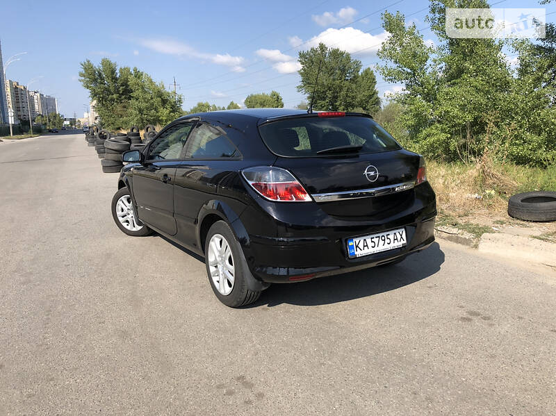 Opel astra gtc 2008