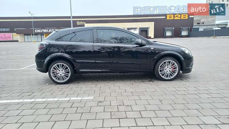 Хэтчбек Opel Astra GTC 2008 в Черкассах