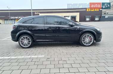 Хэтчбек Opel Astra GTC 2008 в 