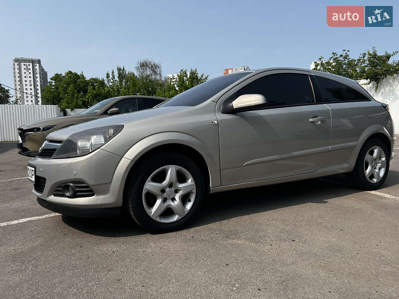 Opel Astra GTC 2007