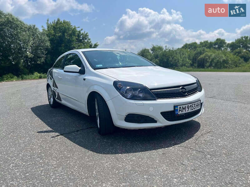 Хэтчбек Opel Astra GTC 2009 в Бердичеве