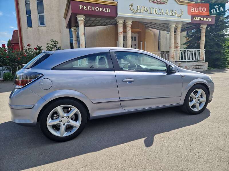 Хетчбек Opel Astra GTC 2006 в Тернополі