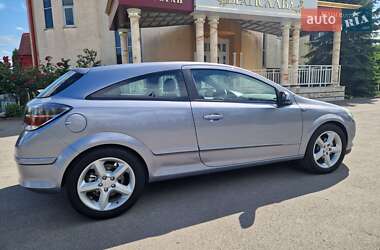 Хэтчбек Opel Astra GTC 2006 в 