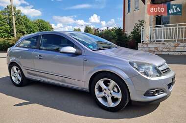 Хэтчбек Opel Astra GTC 2006 в 