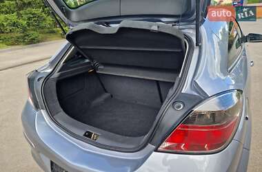 Хэтчбек Opel Astra GTC 2006 в 