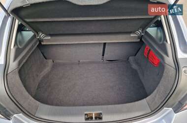 Хэтчбек Opel Astra GTC 2006 в 