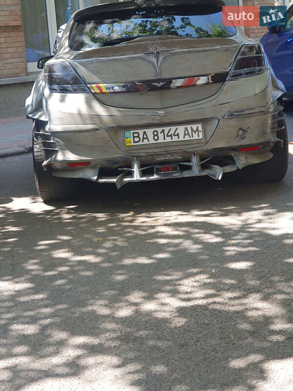 Хэтчбек Opel Astra GTC 2007 в Кропивницком