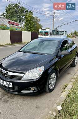 Купе Opel Astra GTC 2007 в 