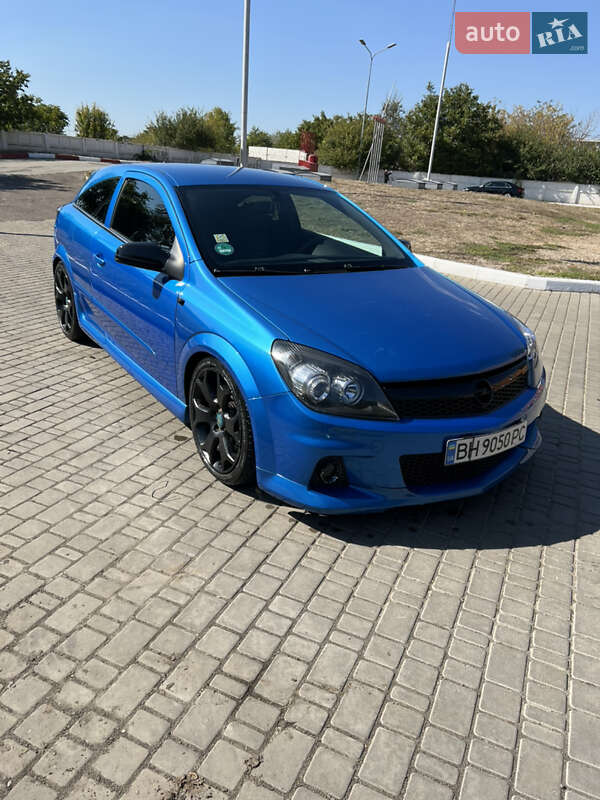 Хэтчбек Opel Astra GTC 2006 в Одессе