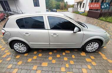 Хэтчбек Opel Astra GTC 2007 в 