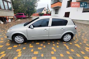 Хэтчбек Opel Astra GTC 2007 в 