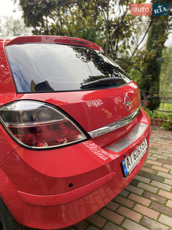 Хетчбек Opel Astra GTC 2013 в Калуші