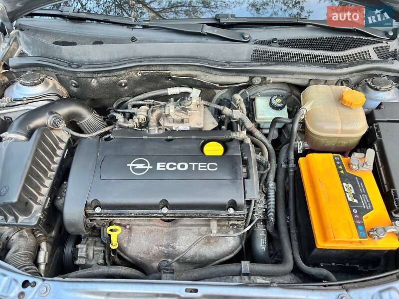 Хэтчбек Opel Astra GTC 2007 в Запорожье